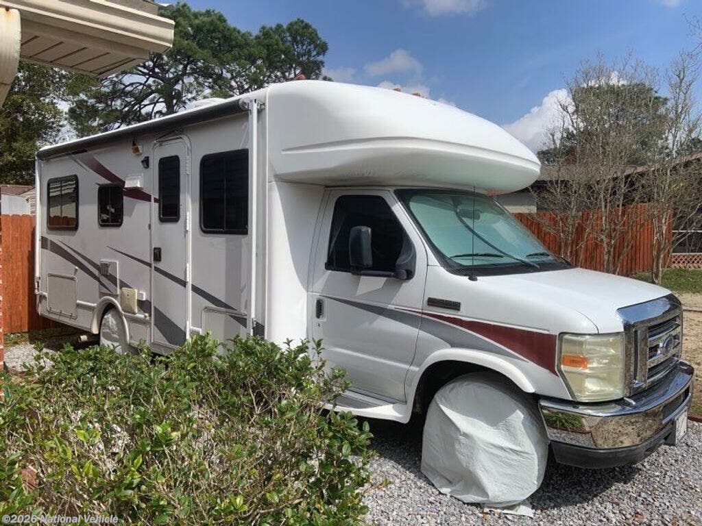 Used 2009 R-Vision Trail-Lite 251 available in Valparaiso, Florida