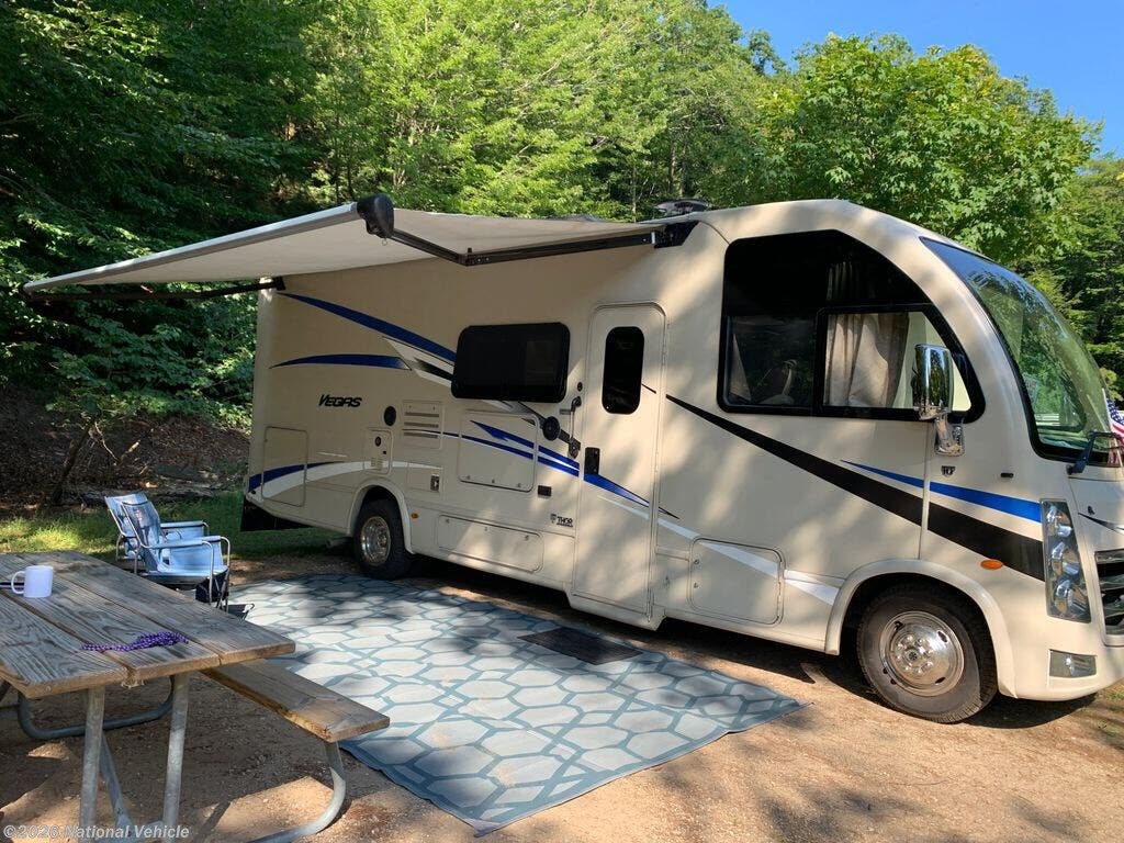 Used 2018 Thor Motor Coach Vegas 25.4 available in Lowell, Michigan