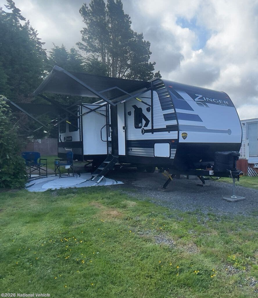 Used 2023 CrossRoads Zinger 292RE available in Blaine, Washington