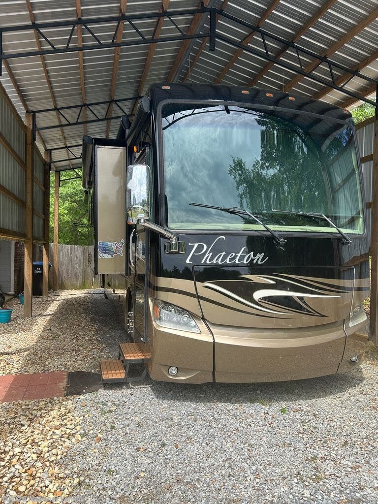 Used 2013 Tiffin Phaeton 40QBH available in Mchenry, Mississippi