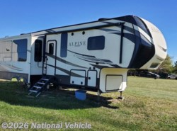 Used 2019 Keystone Alpine 3400RS available in Peculiar, Missouri