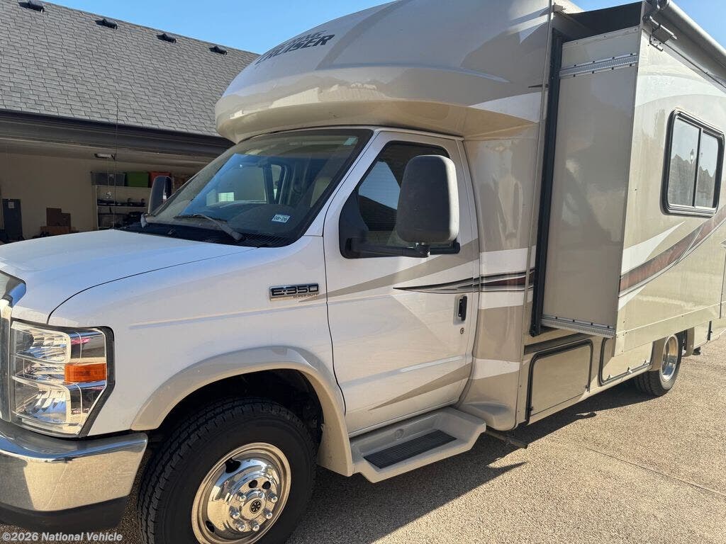 Used 2016 Gulf Stream  B Touring Cruiser 5230 available in Waco, Texas