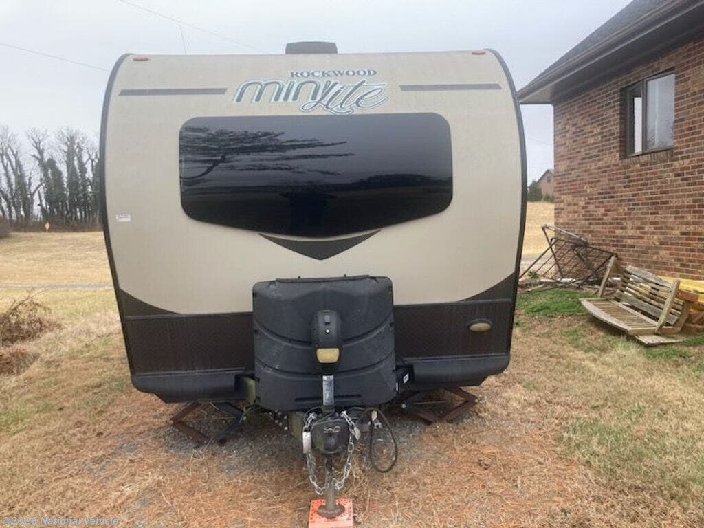Used 2020 Forest River Rockwood Mini Lite 2109S available in Jeffersonton, Virginia