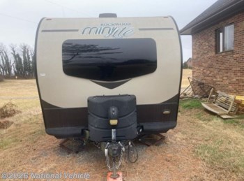 Used 2020 Forest River Rockwood Mini Lite 2109S available in Jeffersonton, Virginia