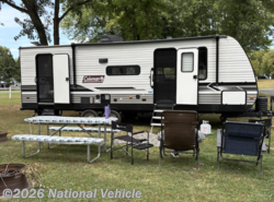 Used 2024 Dutchmen Coleman Lantern 263BH available in Normal, Illinois