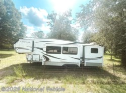 Used 2020 Keystone Cougar 32BHS available in Green Cove Springs, Florida