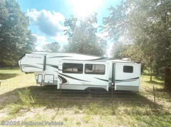 Used 2020 Keystone Cougar 32BHS available in Green Cove Springs, Florida
