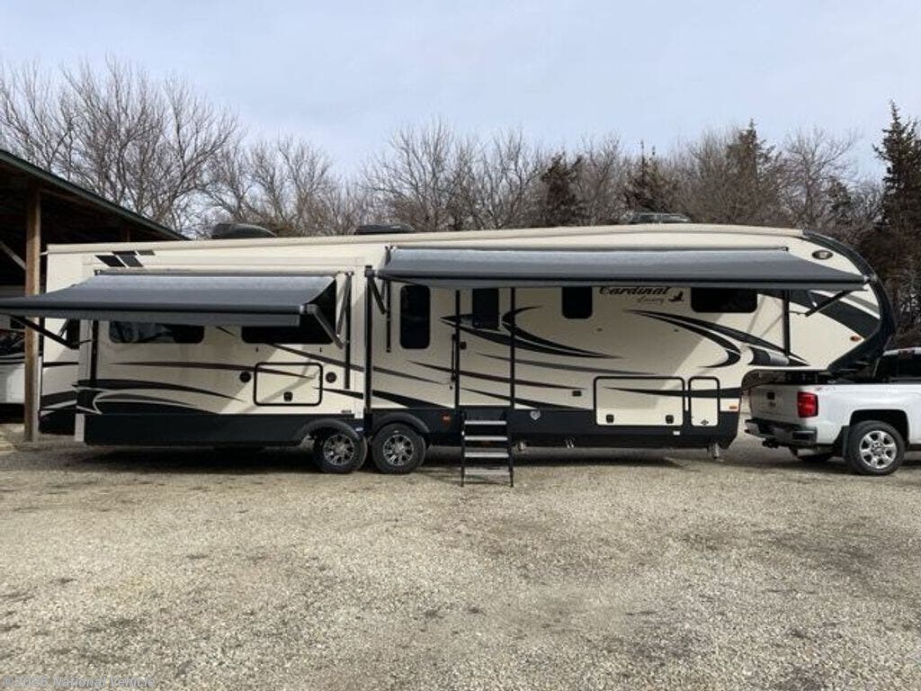 Used 2020 Forest River Cardinal Luxury 3456RLX available in Shell Knob, Missouri