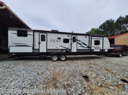 Used 2020 Palomino Puma 32BHQS available in Toney, Alabama