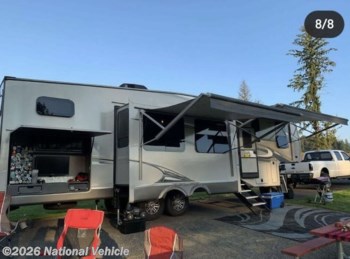 Used 2018 Jayco Eagle 325BHQS available in Graham, Washington