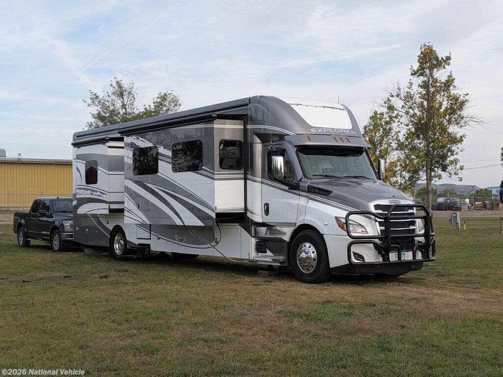 Used 2022 Renegade  Custom Coach Explorer 40ERB Cascadia available in Woodbury, Minnesota