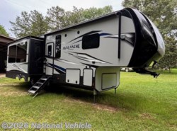 Used 2019 Keystone Avalanche 320RS available in Livingston, Texas