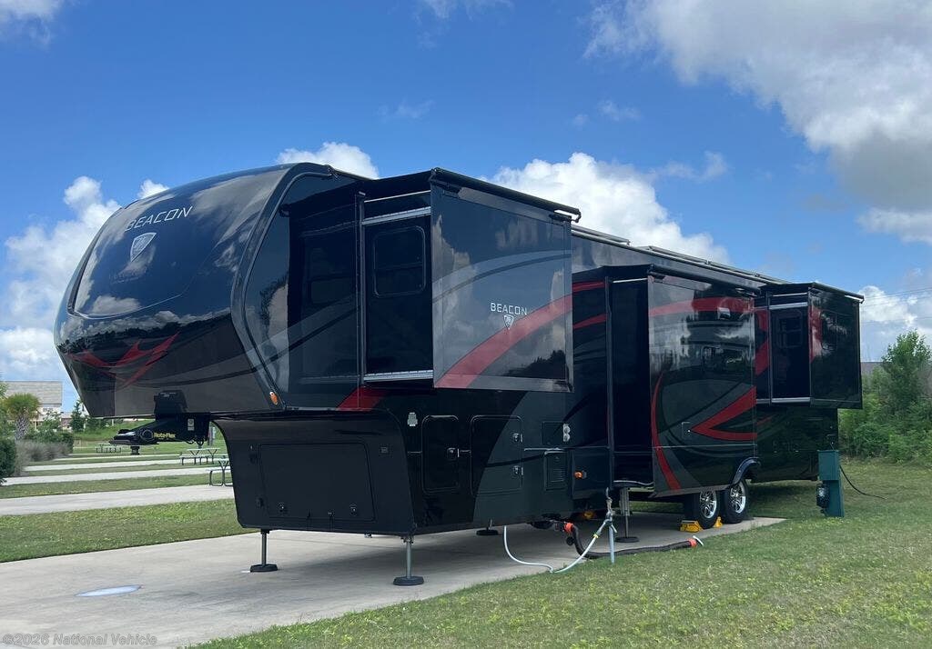 Used 2022 Vanleigh Beacon 42RDB available in Elberta, Alabama