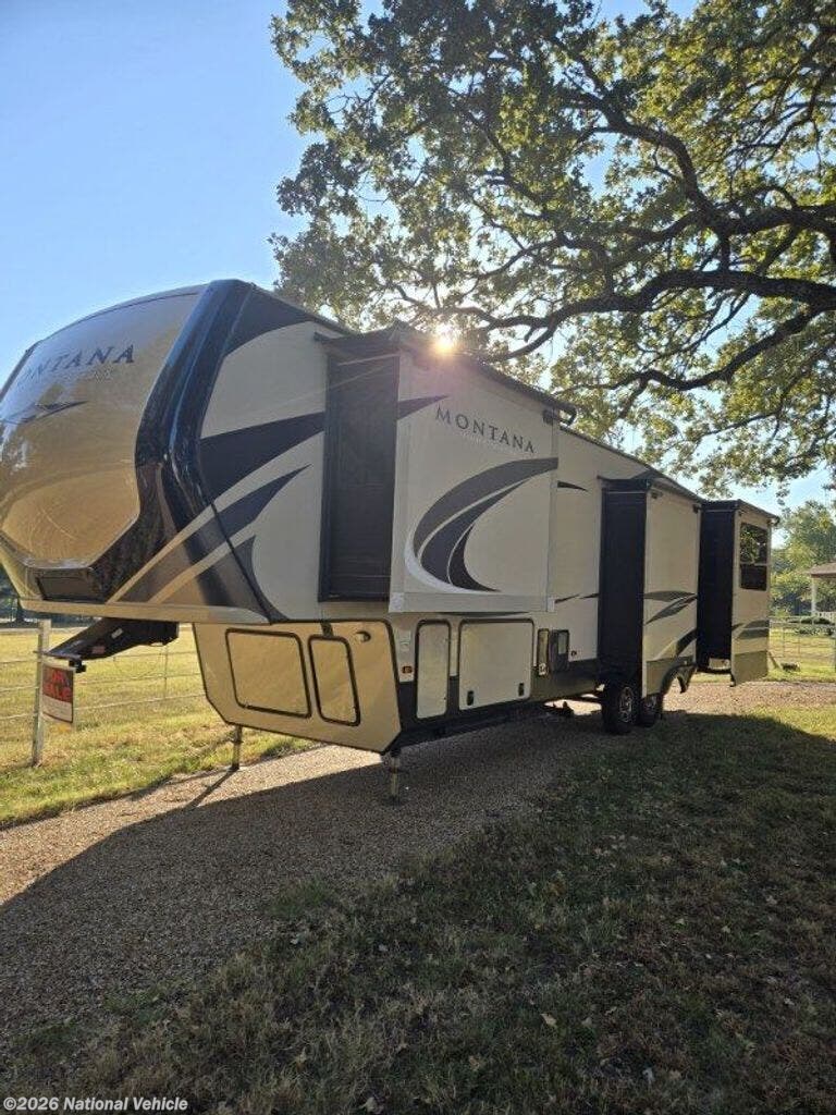 Used 2018 Keystone Montana High Country 345RL available in Fairfield, Texas