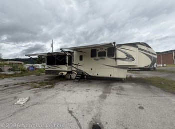 Used 2019 Grand Design Solitude 373FB available in Rockwood, Tennessee