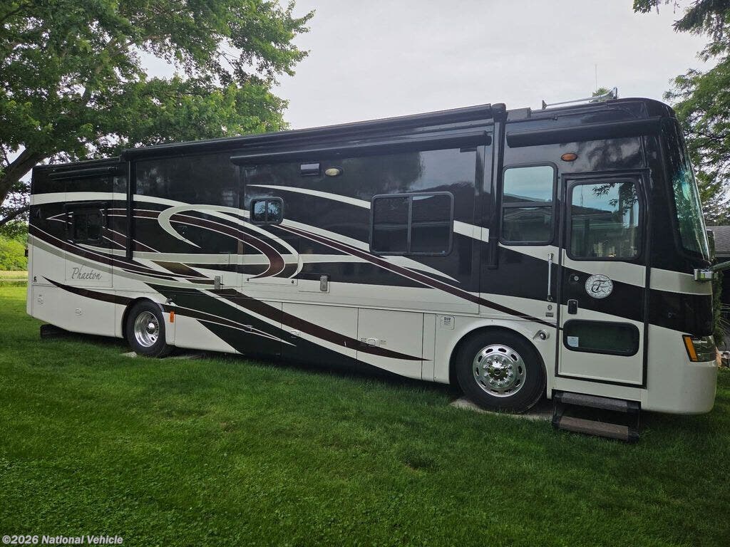 Used 2009 Tiffin Phaeton 36QSH available in Tiffin, Ohio