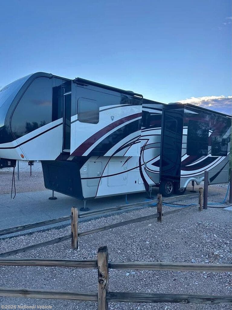 Used 2023 Vanleigh Beacon 32RLB available in Monterey, Tennessee