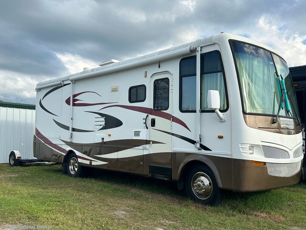Used 2007 Newmar Bay Star 2901 available in Land O' Lakes, Florida
