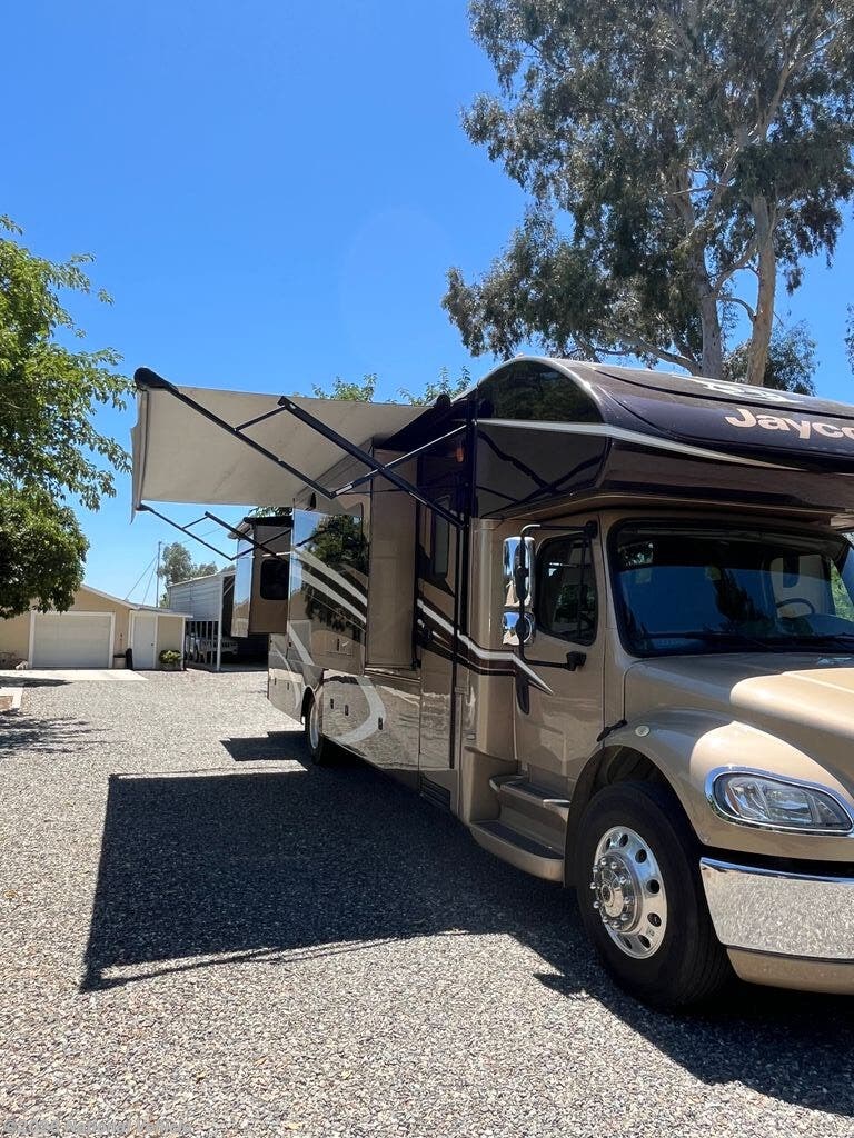 Used 2015 Jayco Seneca 37TS available in Orland, California