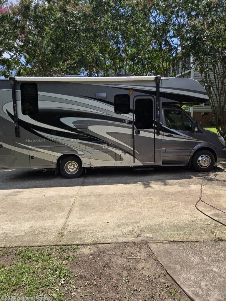 Used 2017 Jayco Melbourne 24K available in West Columbia, South Carolina