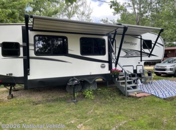 Used 2019 Highland Ridge Mesa Ridge Lite 2910RL available in North Mankato, Minnesota