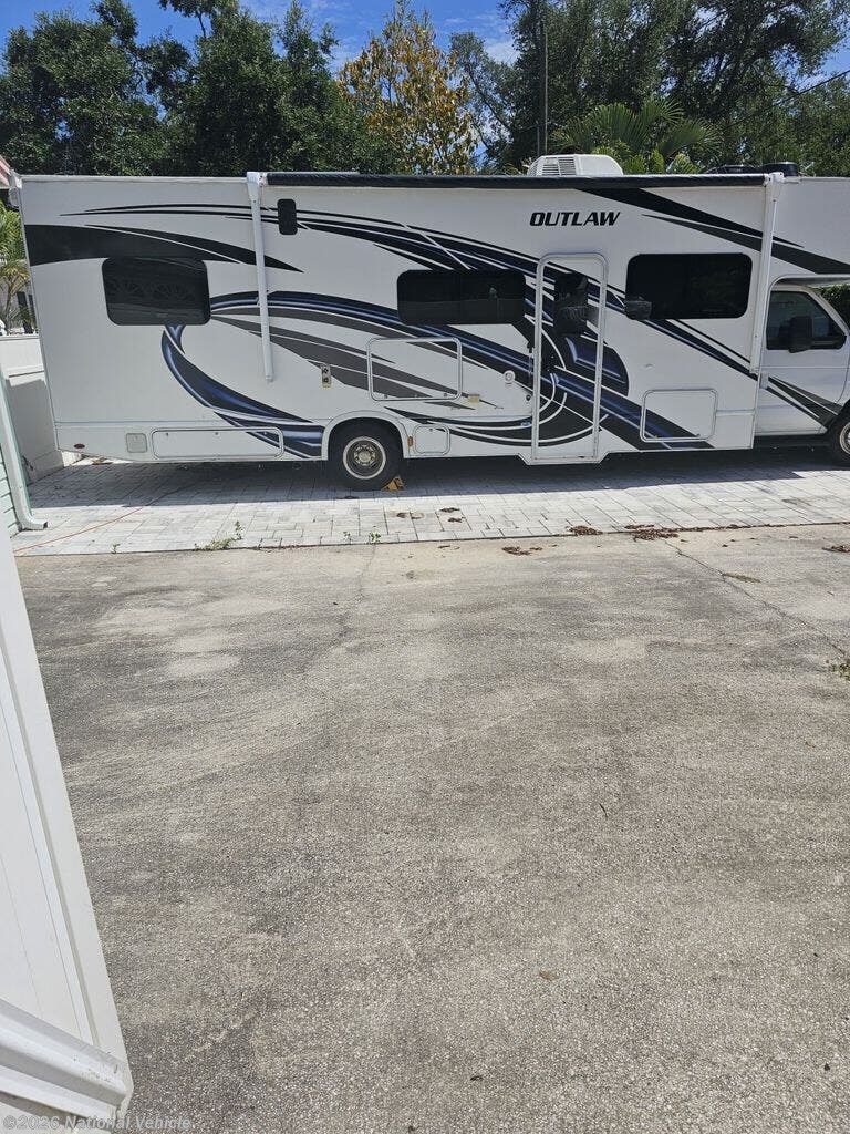 Used 2022 Thor Motor Coach Outlaw 29J available in Gulfport, Florida