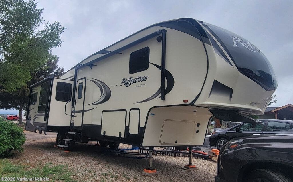 Used 2019 Grand Design Reflection 337RLS available in Lincoln, Nebraska