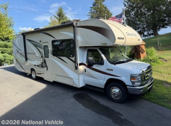 Used 2017 Thor Motor Coach Quantum 29RQ available in Honesdale, Pennsylvania