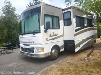 Used 2006 Fleetwood Bounder 33R available in Columbia City, Oregon