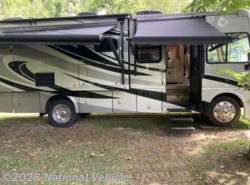 Used 2013 Itasca Sunova 30A available in Sheffield Lake, Ohio