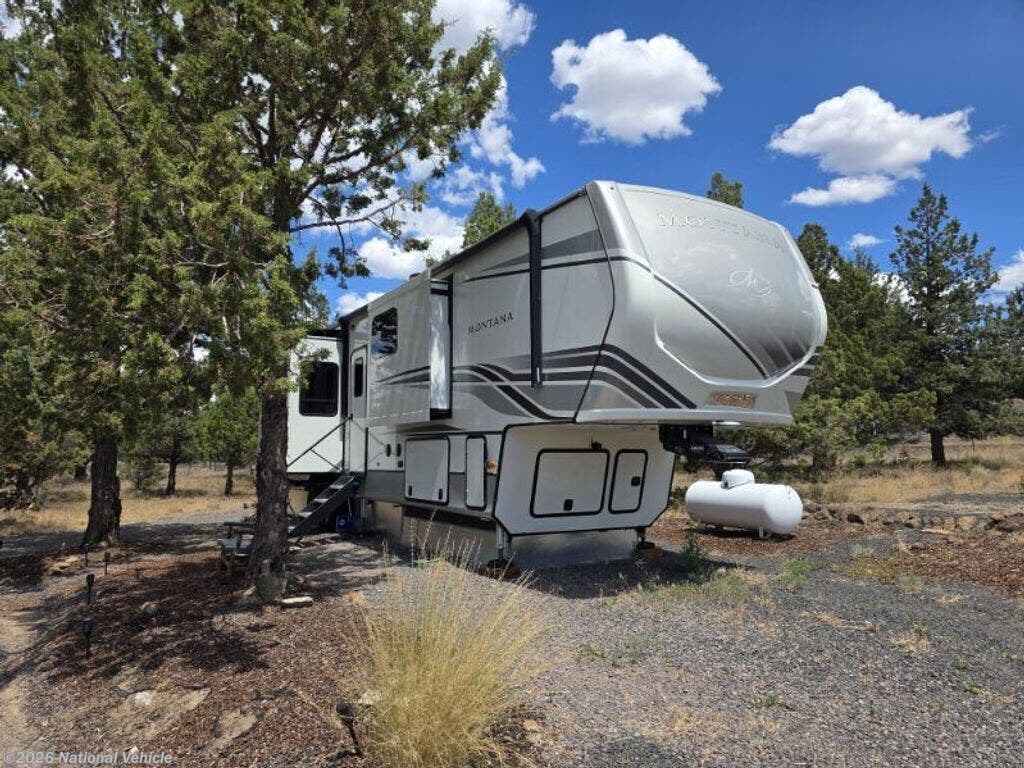 Used 2023 Keystone Montana 3901RK available in Prineville, Oregon
