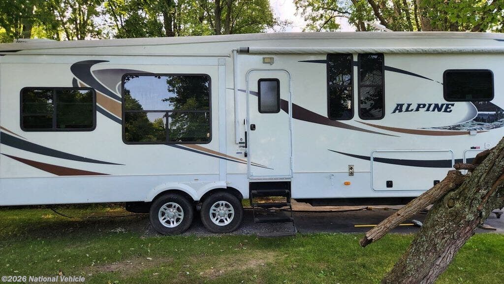 Used 2012 Keystone Alpine 3700RE available in East Amherst, New York