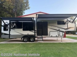 Used 2022 Alliance RV Avenue 32RLS available in Midwest City, Oklahoma