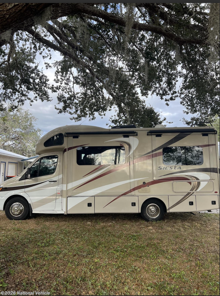 Used 2016 Thor Motor Coach Four Winds Siesta 24SS available in Ocklawaha, Florida