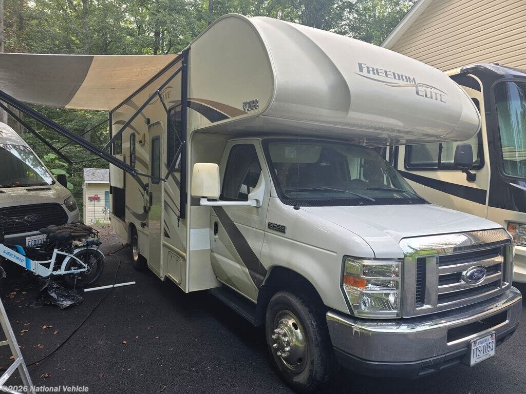 Used 2017 Thor Motor Coach Freedom Elite 23H available in Warrenton, Virginia