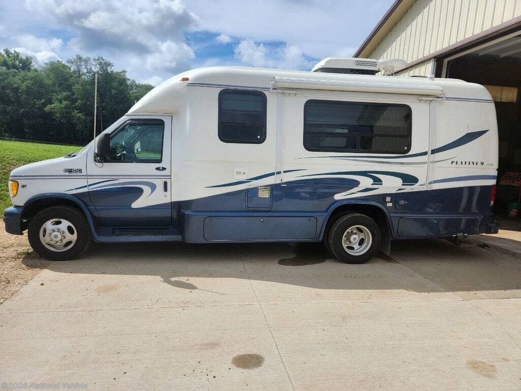 Used 2002 Coach House Platinum 232XL available in Mexico, Missouri