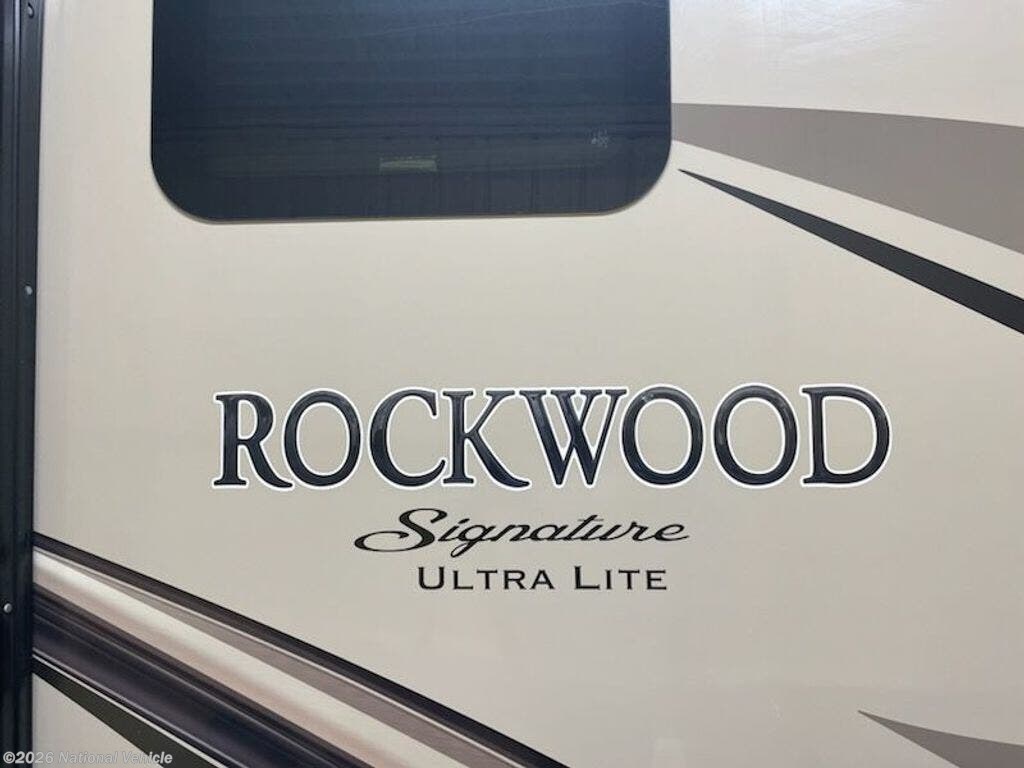 Used 2018 Forest River Rockwood Signature Ultra Lite 8298WS available in Brock, Texas