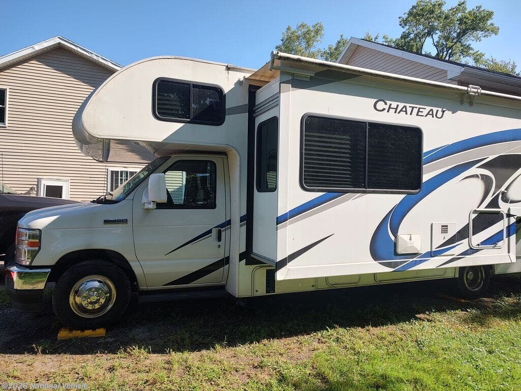 Used 2022 Thor Motor Coach Chateau 27R available in Macedon, New York