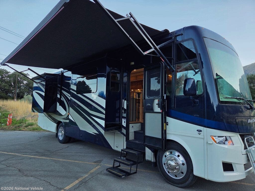 Used 2023 Newmar Bay Star 3408 available in Cottonwood Heights, Utah