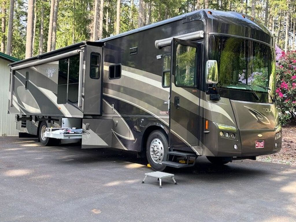 Used 2008 Winnebago Tour 40TD available in Gig Harbor, Washington
