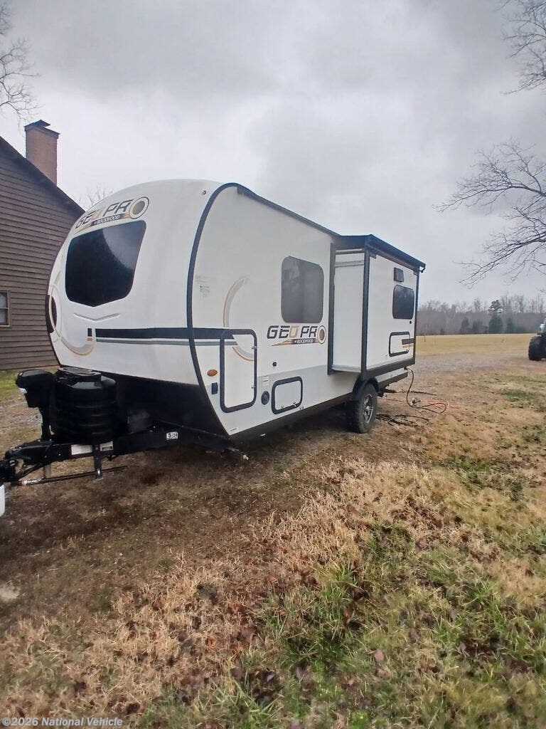 Used 2023  Forest River Rockwood Geo Pro 19FDS by Forest River from National Vehicle in Meherrin, VA
