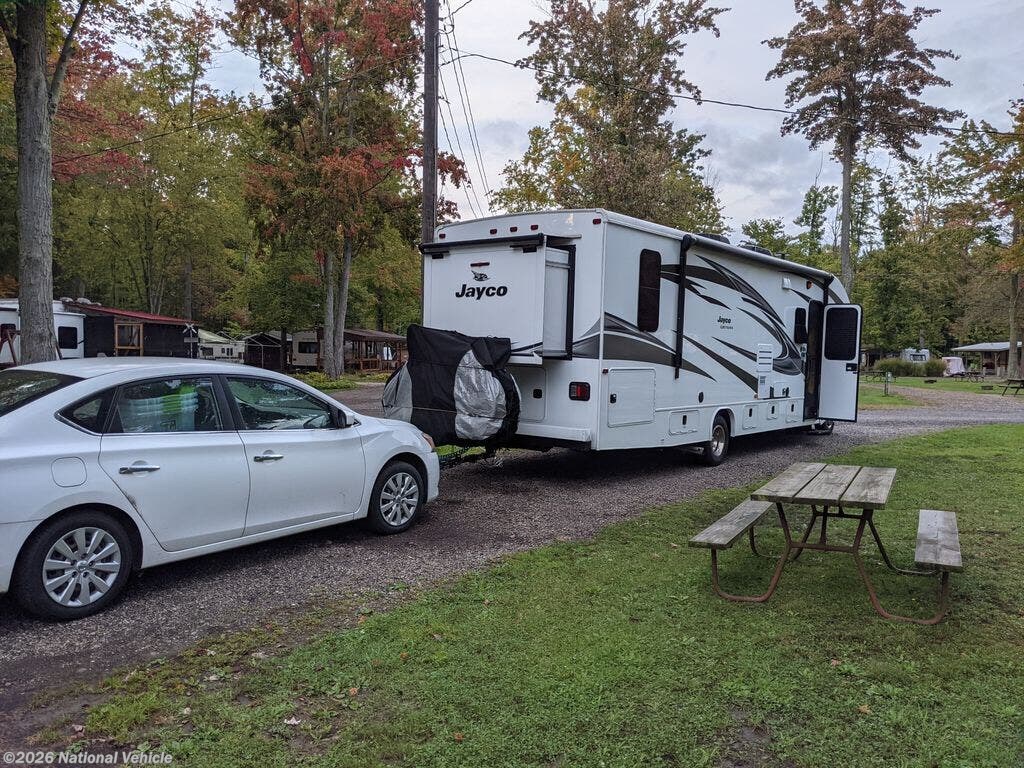 Used 2019  Jayco Greyhawk 30Z by Jayco from National Vehicle in Prattsville, NY