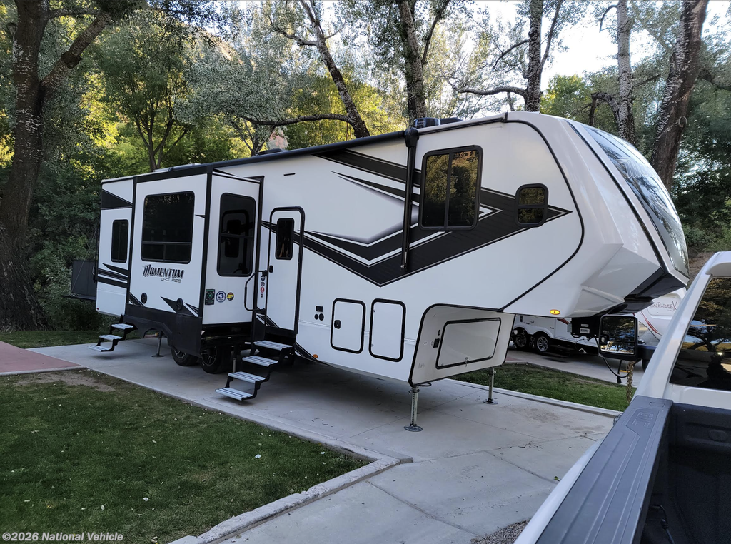 Used 2022  Grand Design Momentum 320G by Grand Design from National Vehicle in Tooele, UT