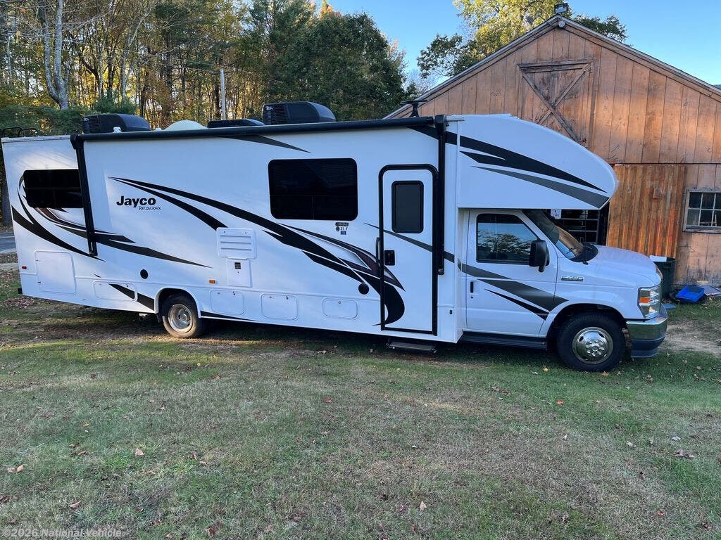 Used 2022  Jayco Redhawk 31F by Jayco from National Vehicle in Brimfield, MA