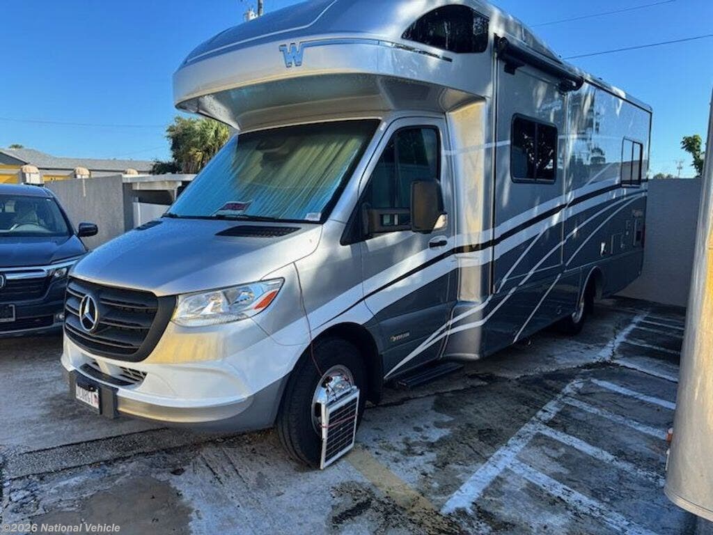 Used 2020  Winnebago Navion 24V by Winnebago from National Vehicle in Grant-Valkaria, FL