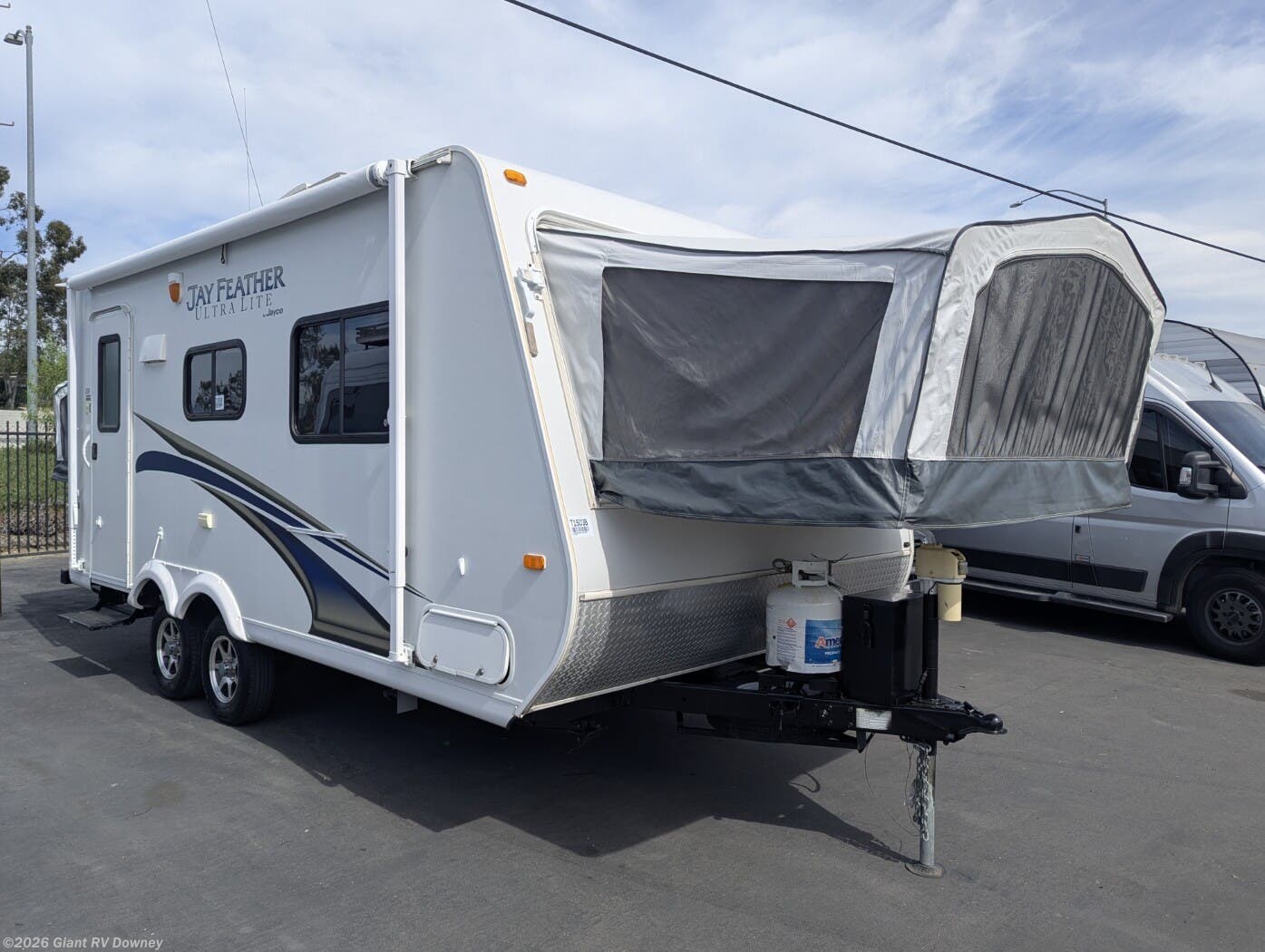 Used 2012 Jayco Jay Feather Ultra Lite X19 H available in Downey, California