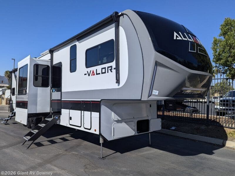 New 2025 Alliance RV Valor 42V14 available in Downey, California