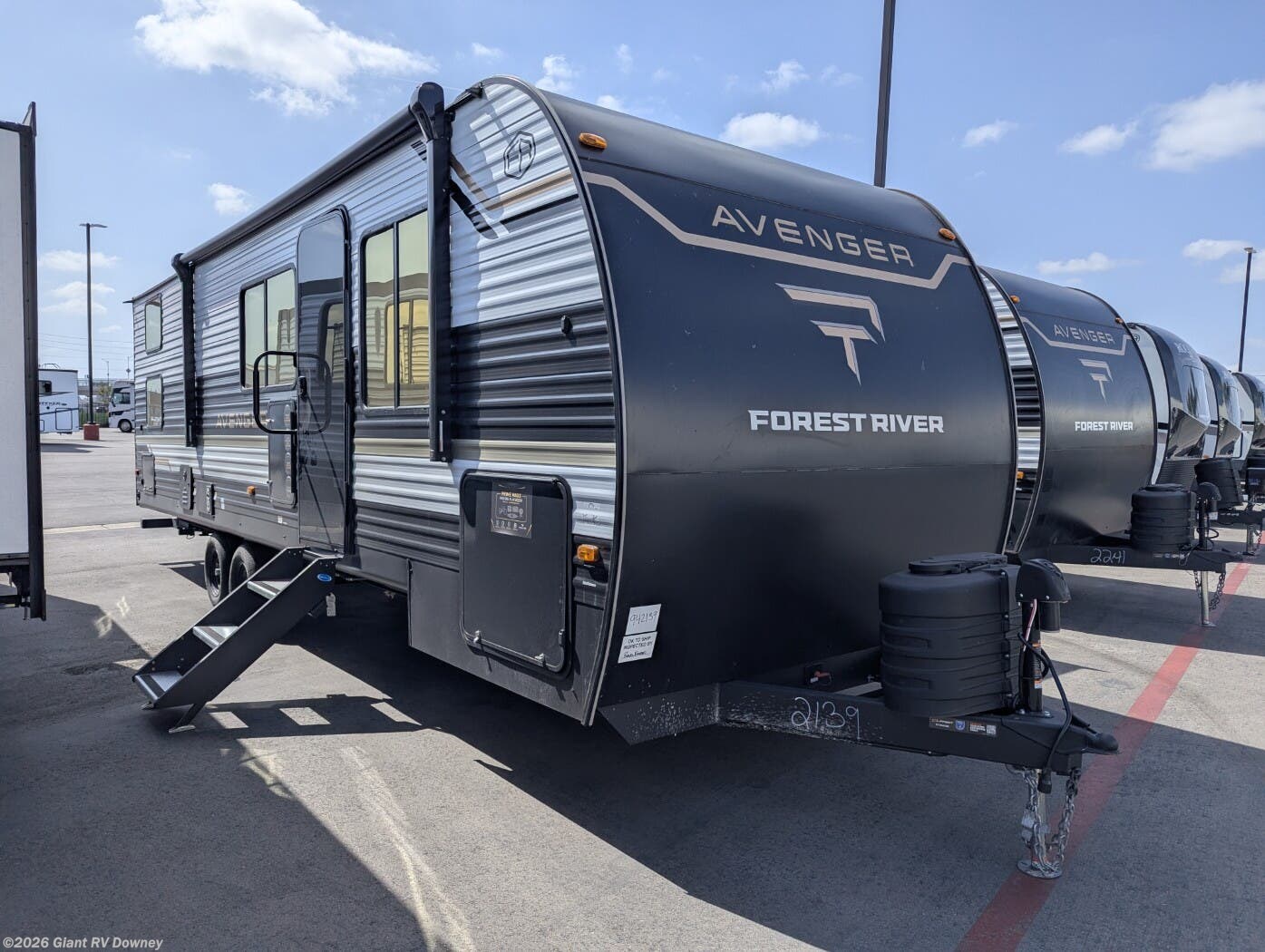 New 2026 Prime Time Avenger 26DBS available in Downey, California