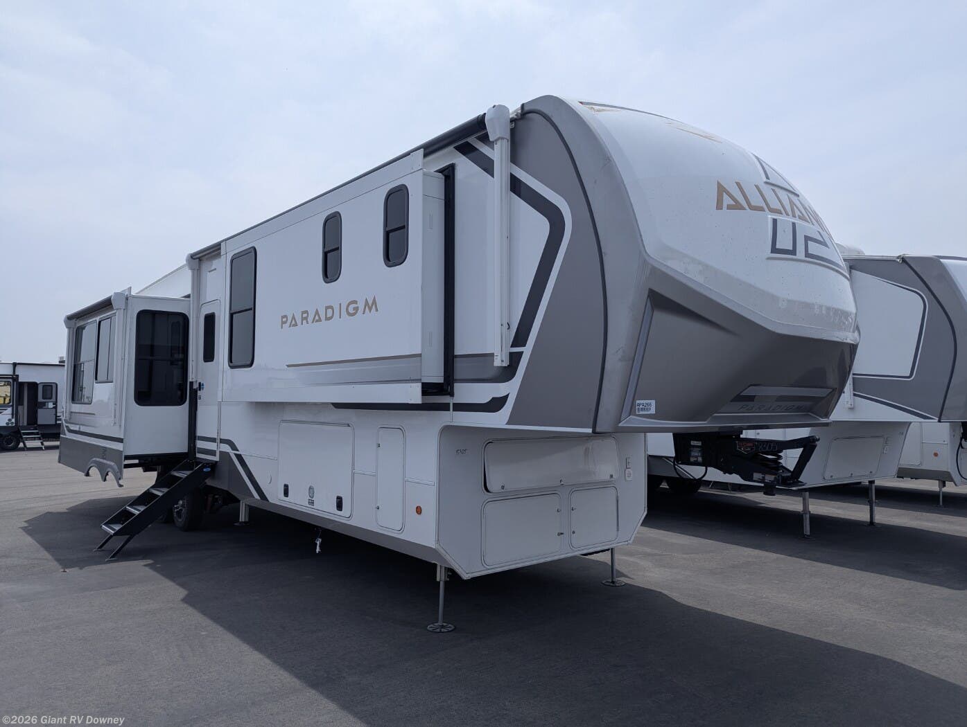New 2026 Alliance RV Paradigm 382RK available in Downey, California