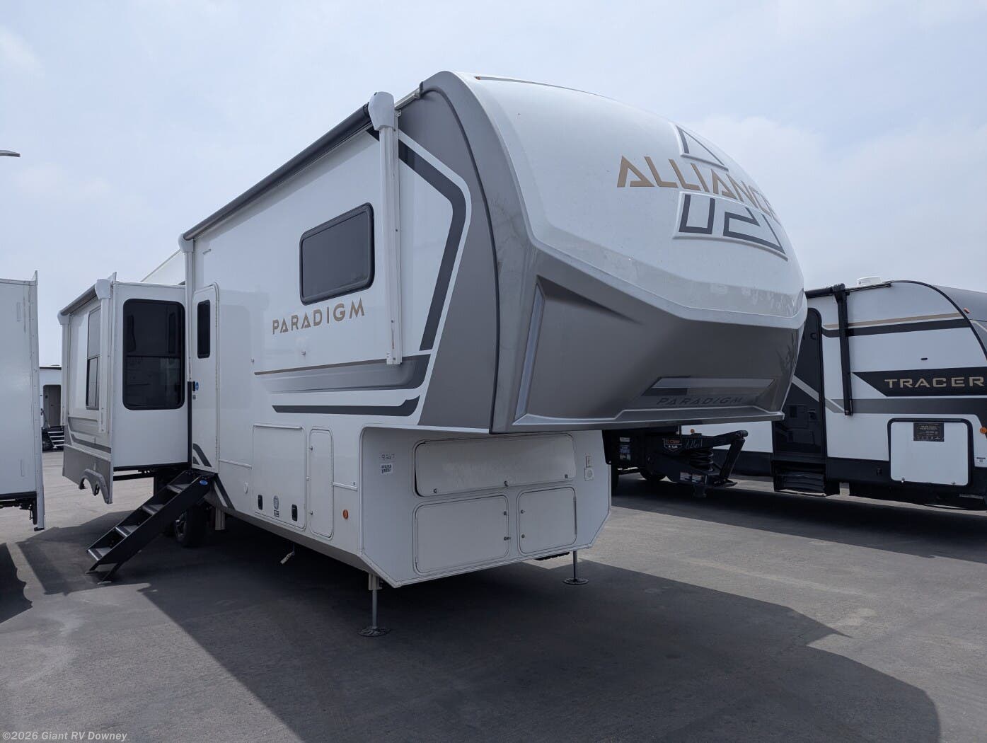 New 2026 Alliance RV Paradigm 312RK available in Downey, California